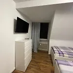 Appartement Monteur Fuer 4 Personen In Oberhausen.